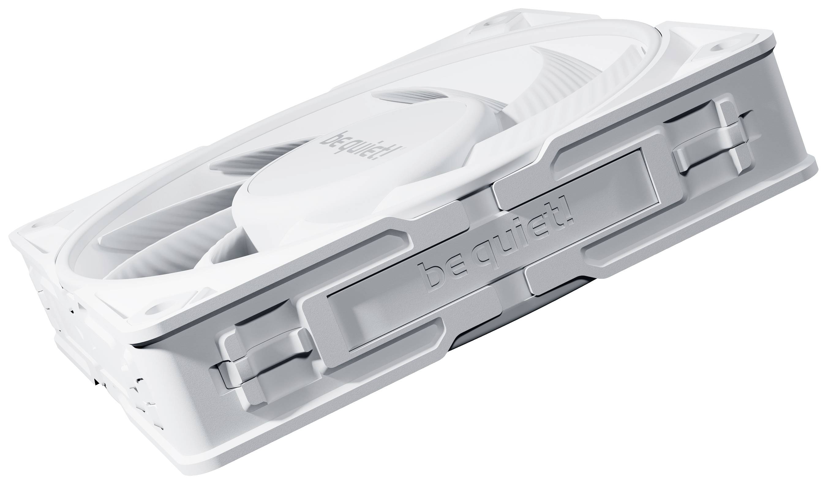 Een witte computerkoeler van 'be quiet!' met ventilator en koelribben, geschikt voor pc-behuizingen voor warmteafvoer en geluidsreductie.