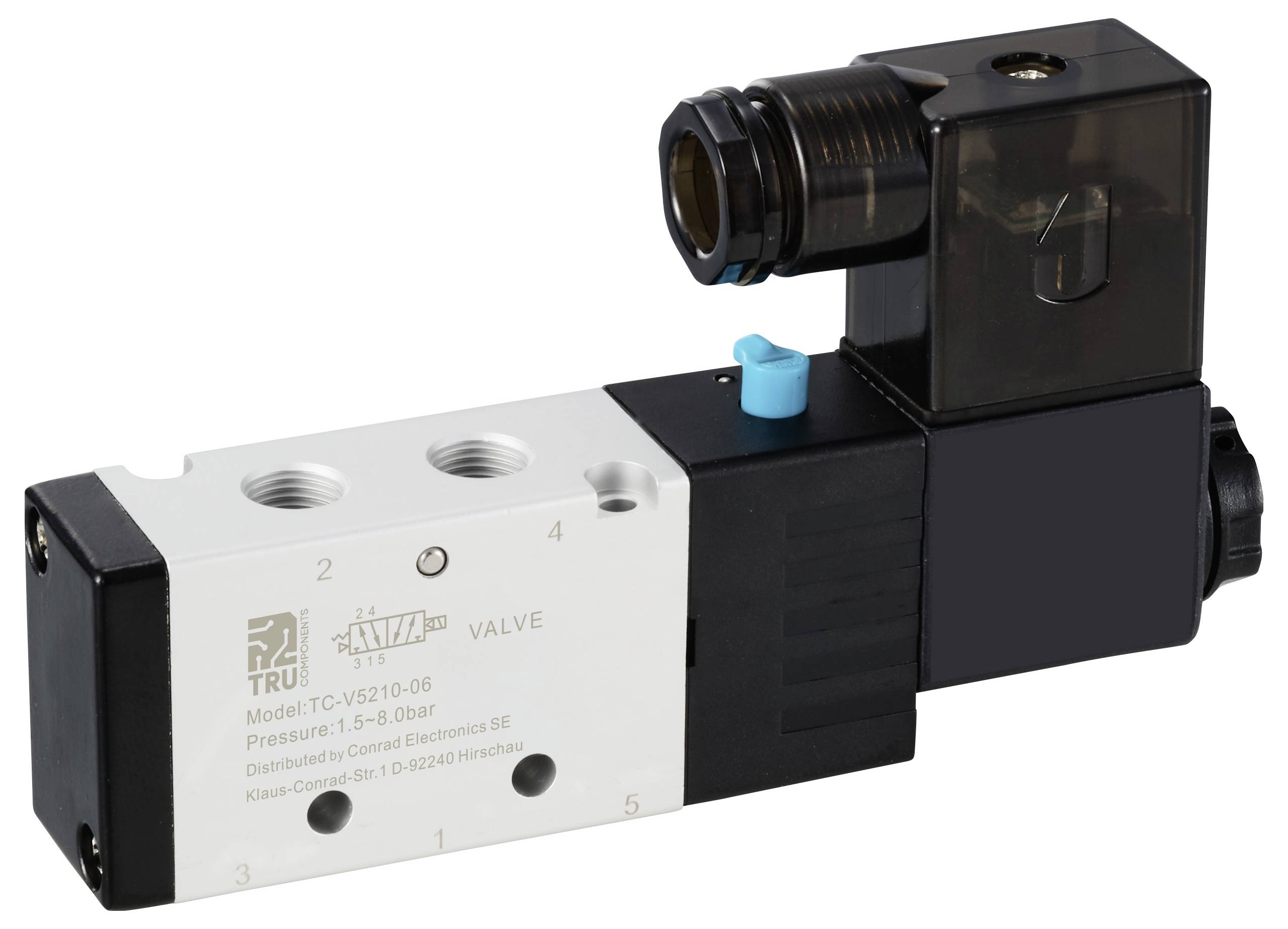 Elektro-pneumatisch ventiel met meerdere aansluitingen, zwart behuizing en blauwe toets, tekst op zilverkleurig onderdeel.