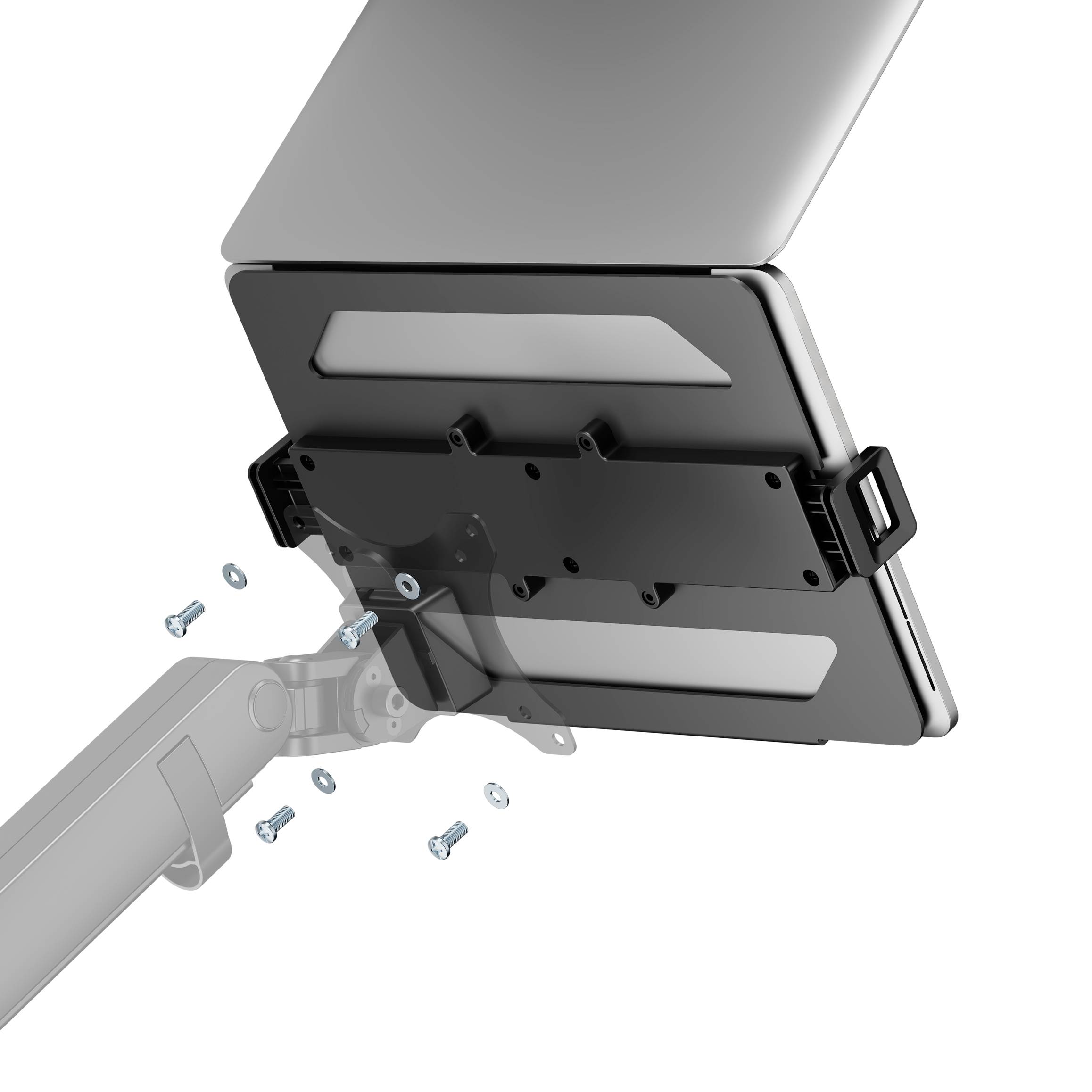 Een laptop wordt gemonteerd op een verstelbare armsteun. Schroeven en bevestigingselementen zijn zichtbaar om de aansluiting te tonen.