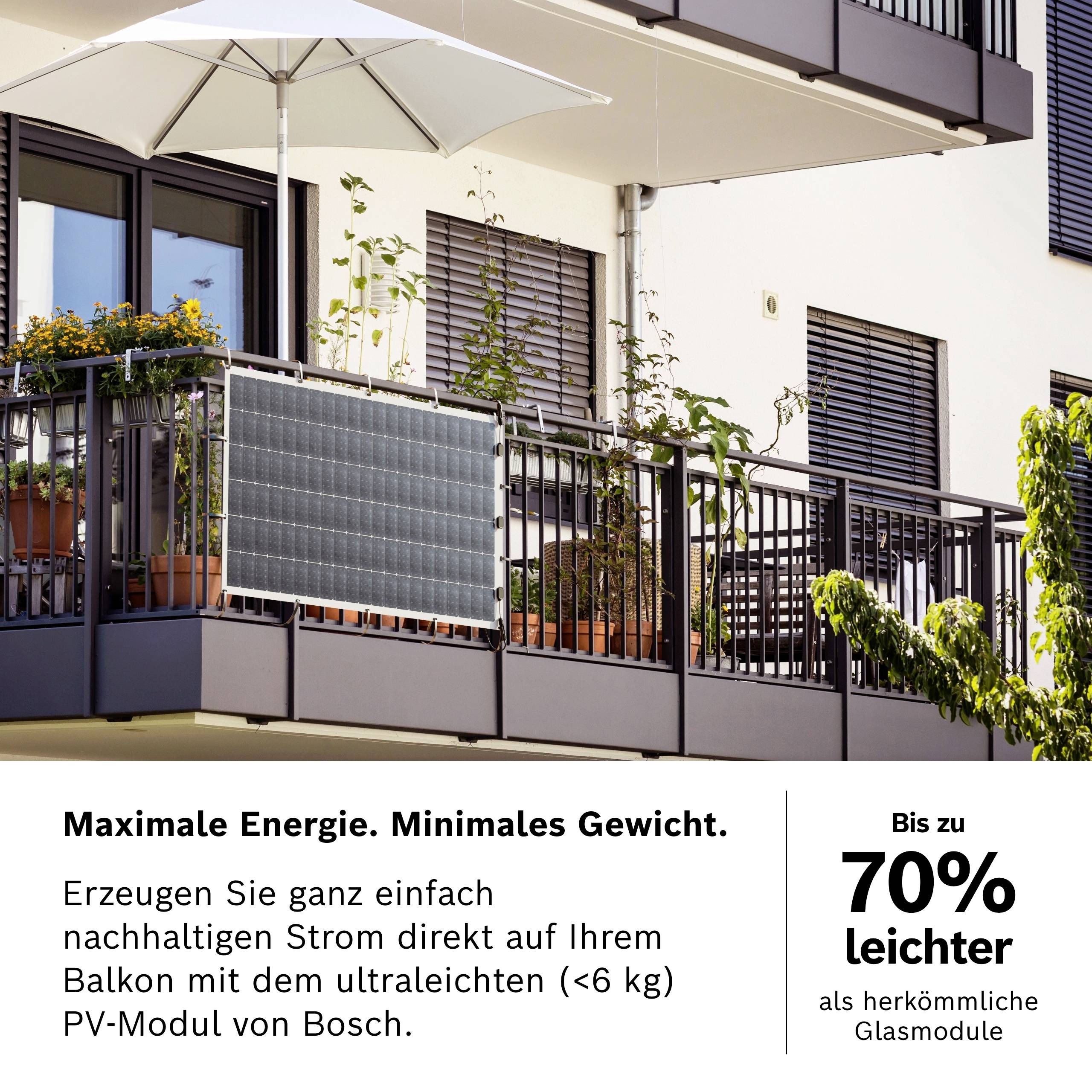 'Licht zonnepaneel voor balkon, genereert stroom direct; Tekst: Max. energie, min. gewicht; Tot 70% efficiënter dan conventionele modules.'