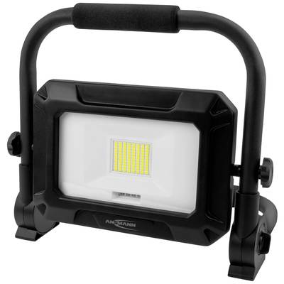 Een draagbare LED-bouwlamp met een trapeziumvormig metalen frame in het zwart, ideaal voor het verlichten van bouwplaatsen of werkoppervlakken.
