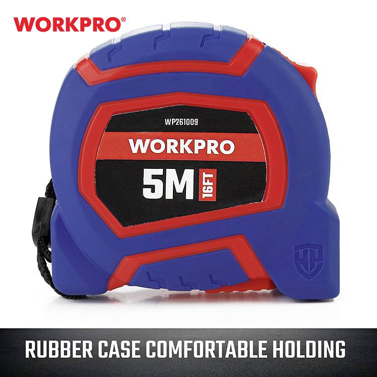 Blauw en rood meetlint met de tekst 'WORKPRO 5M 16FT'. Tekst onderaan: 'RUBBEREN BEHUIZING COMFORTABEL VAST TE HOUDEN'.