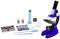 Microscoop-set met blauwe microscoop, pipet, vergrootglas, reageerbuis en monsterbuisjes; geschikt voor het onderzoeken van monsters.