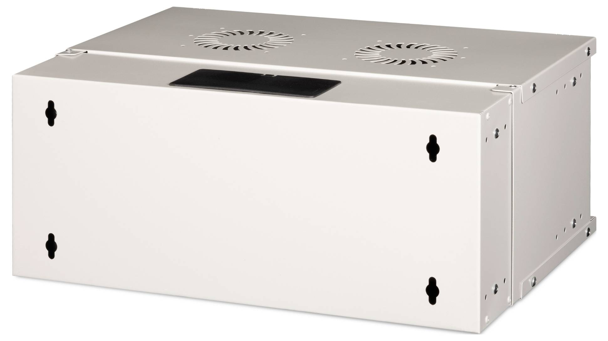 Een wit, rechthoekig metalen behuizing met ventilatieopeningen bovenaan. Het heeft montagesleufjes aan de zijkanten voor wandmontage.