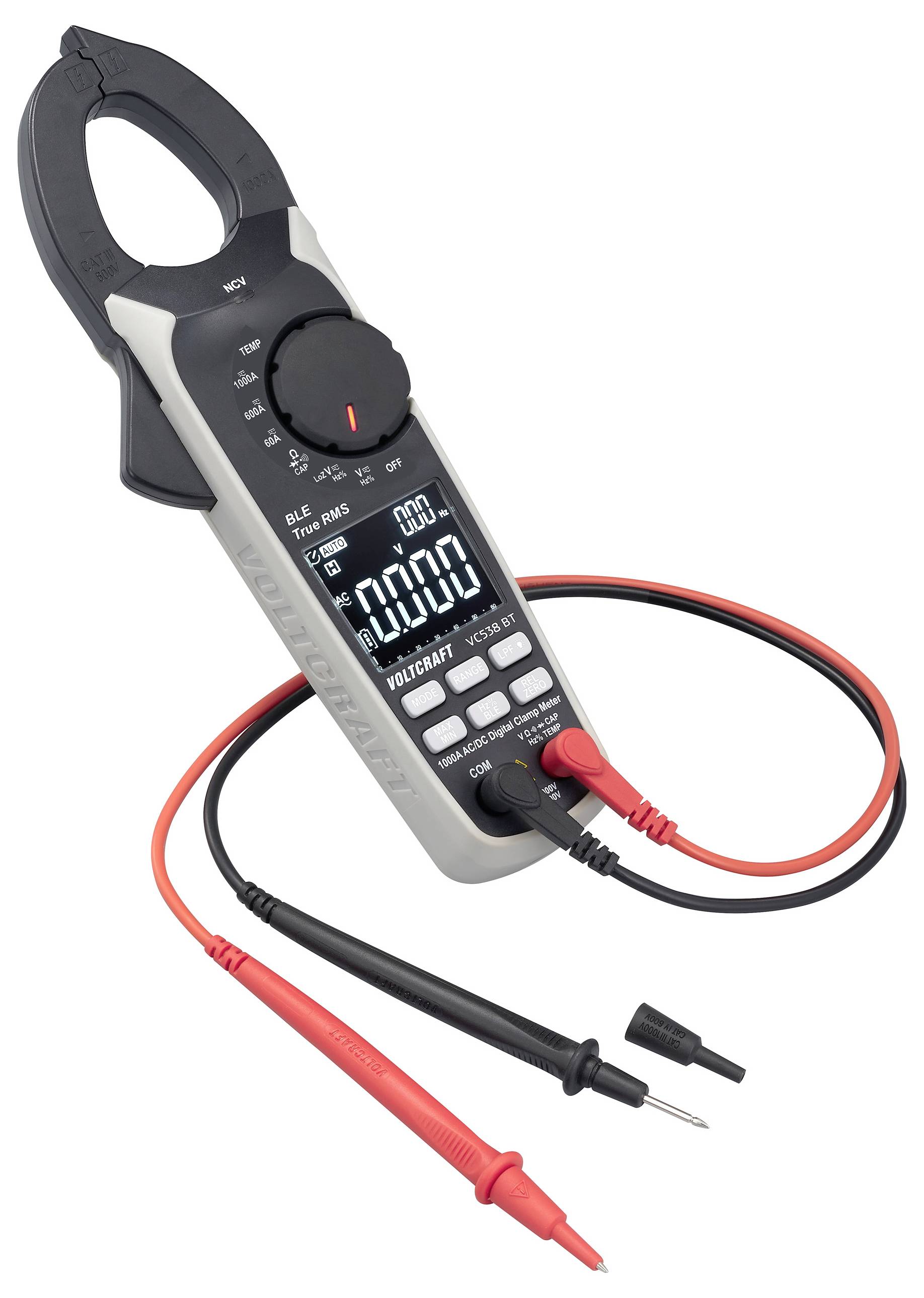 Elektrische multimeter met klemmen en digitaal display, toont gemeten stroom en spanning. Geschikt voor elektrotechnische werkzaamheden.