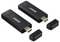 Twee zwarte HDMI-dongles met '4K' opdruk, elk met een dop ernaast, liggen parallel aan elkaar.
