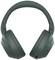 Zwarte over-ear koptelefoon met gepolsterde oorschelpen en verstelbare hoofdband, gefotografeerd van voren.