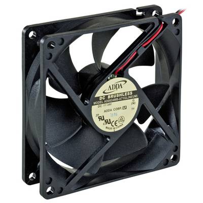 Een zwarte computerventilator met een vierkante behuizing. De sticker in het midden toont modeldetails en elektrische specificaties.