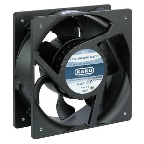 'KAKU' Merkventilatoren, Model KA2072HA2BML, zwarte behuizing. Label toont specificaties: 220-240V, 50/60Hz. Herkomst: China.