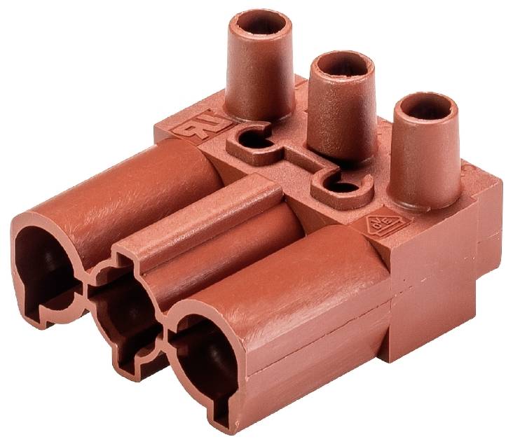 Rode elektrische systeemstekker met drie ronde aansluitingen en een complexe behuizingsstructuur, gebruikt voor het verbinden van elektronische componenten.