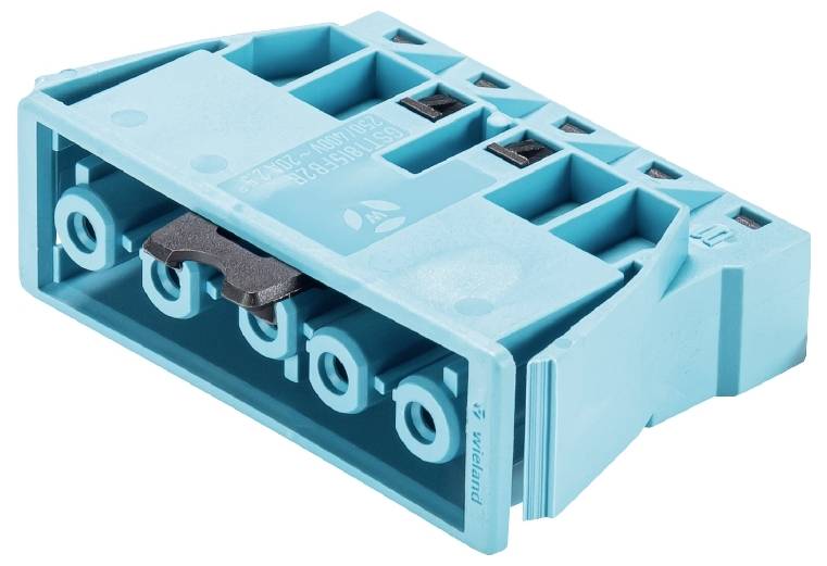 Blauwe elektrische connector met meerdere aansluitingen, vervaardigd uit kunststof, voor het verbinden van kabels in elektrische systemen.