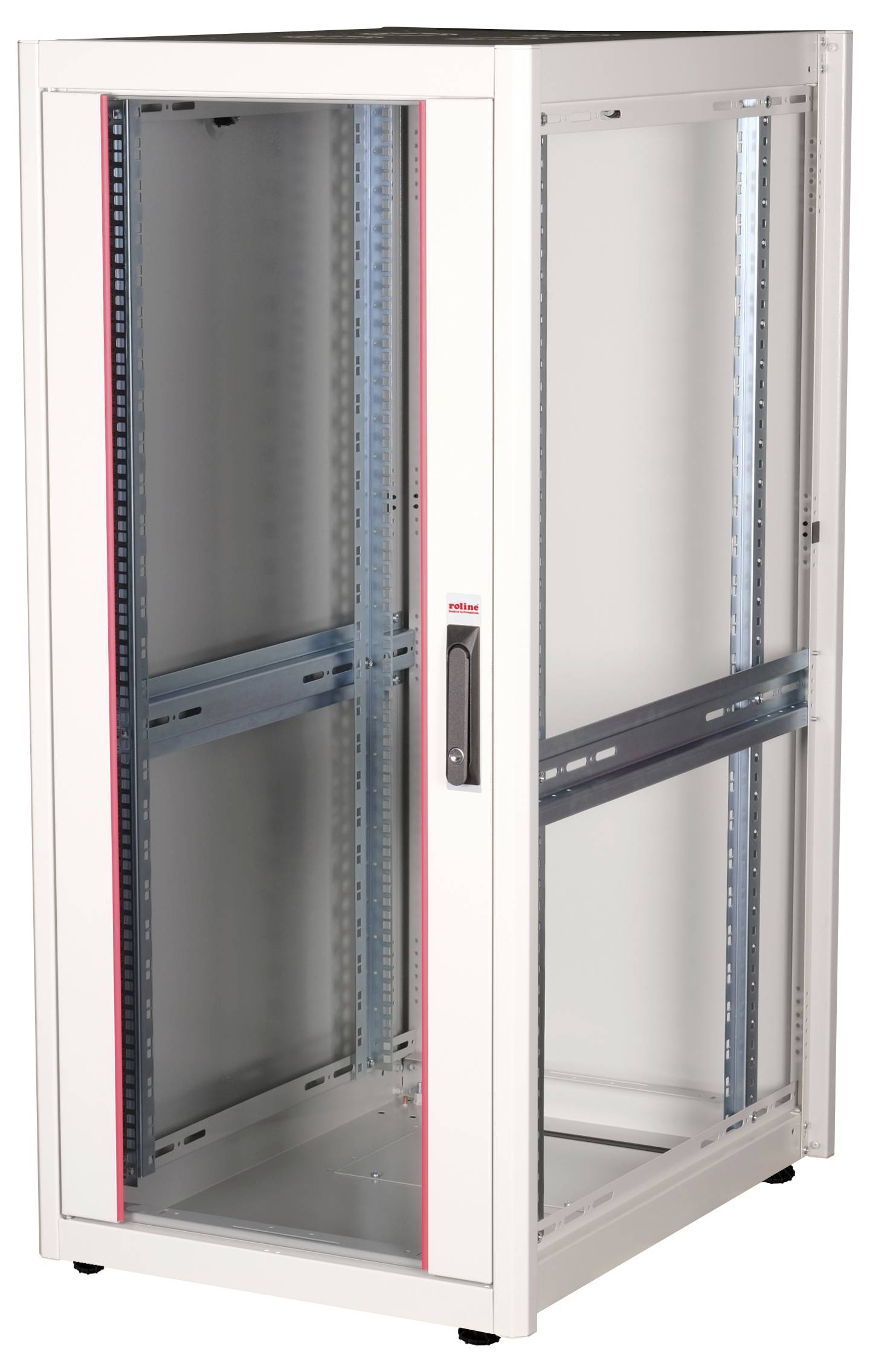 Een wit server-rack-behuizing met glazen deur, bestemd voor het huisvesten van IT-apparatuur, staat rechtop. Het toont binnengeleiders en biedt ventilatieopeningen.