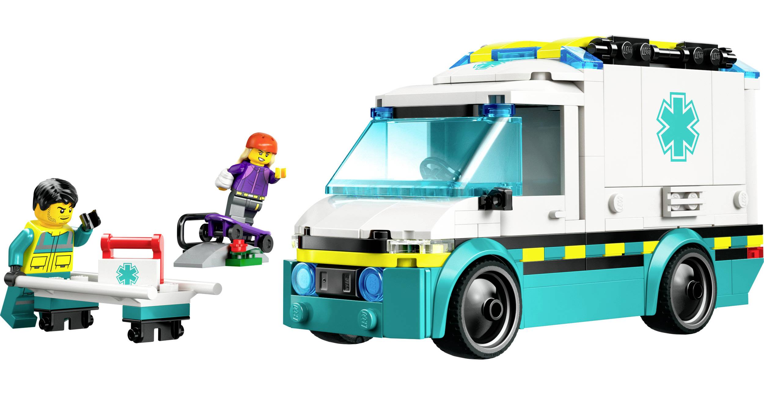 Een LEGO-ambulance met reddingsmedewerkers die een gewonde vervoeren op een skateboard. De ambulance is wit en turkoois.