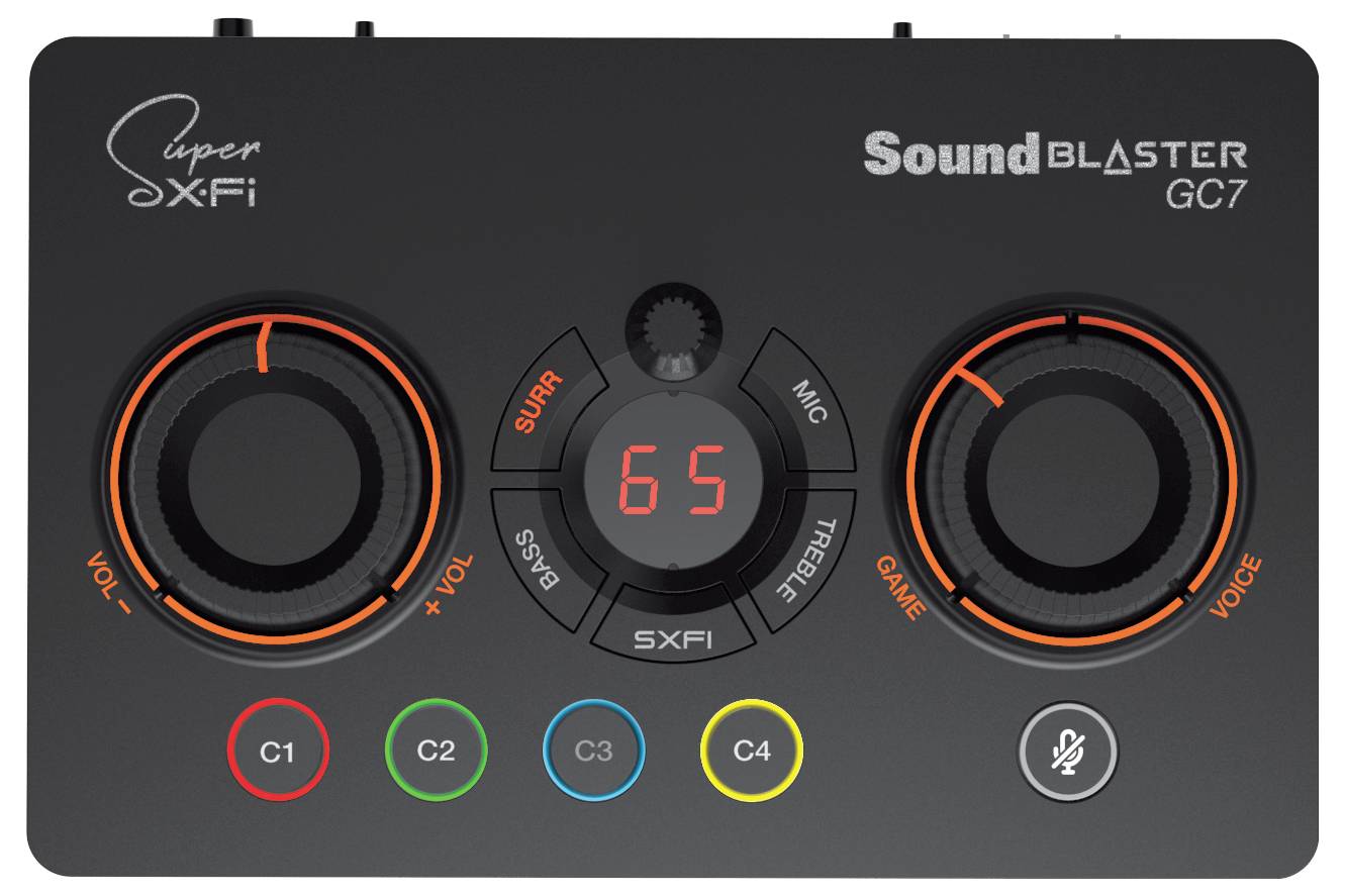 Zwart Sound Blaster GC7 mengpaneel met twee grote draaiknoppen voor volume en stem, LED-display in het midden, vier knoppen C1-C4 onderaan.