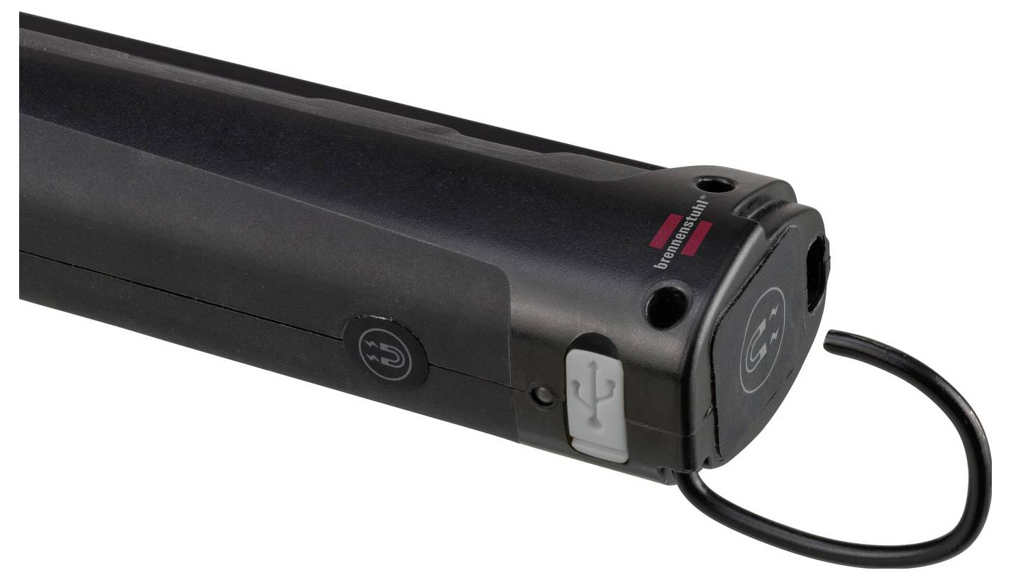 Nahaufnahme van een zwart oplaadbaar apparaat met een USB-poort en aangesloten luskabel, weergegeven op een witte achtergrond.
