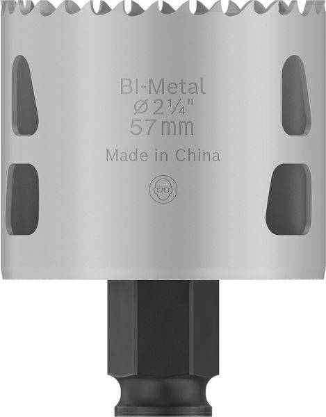 'BI-Metaal Ø2 1/4" 57mm. Gemaakt in China.' Metalen cirkelzaagopzetstuk met getande rand en uitsnijdingen in het midden.