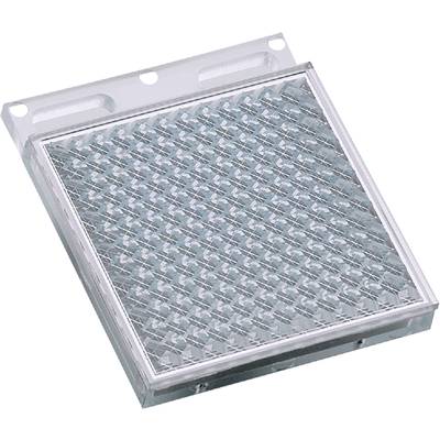 Een vierkante glazen bouwsteen met een gestructureerd patroon en zilveren rand toont decoratief ontwerp en lichtbrekingseffecten.