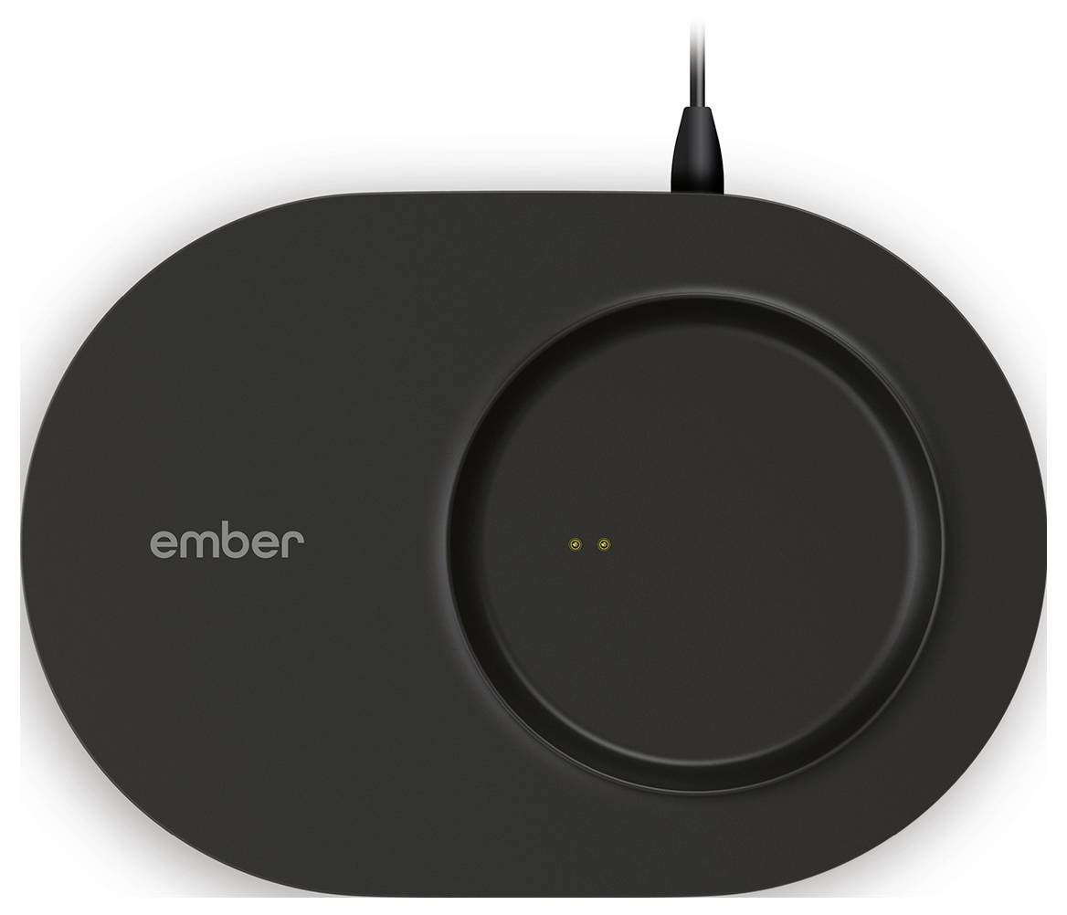 Zwart draadloos oplaadstation met ovaal ontwerp, 'ember' merk op het oppervlak, aangesloten op een zwart snoer.