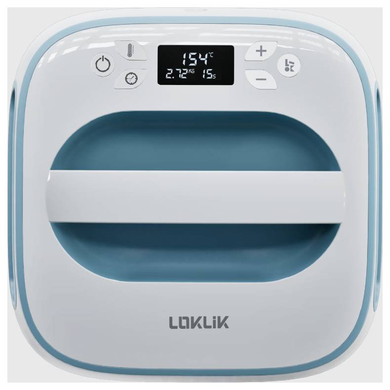 Compacte, vierkante keukenmachine met digitaal display. Toont huidige temperatuur- en tijdinstellingen.