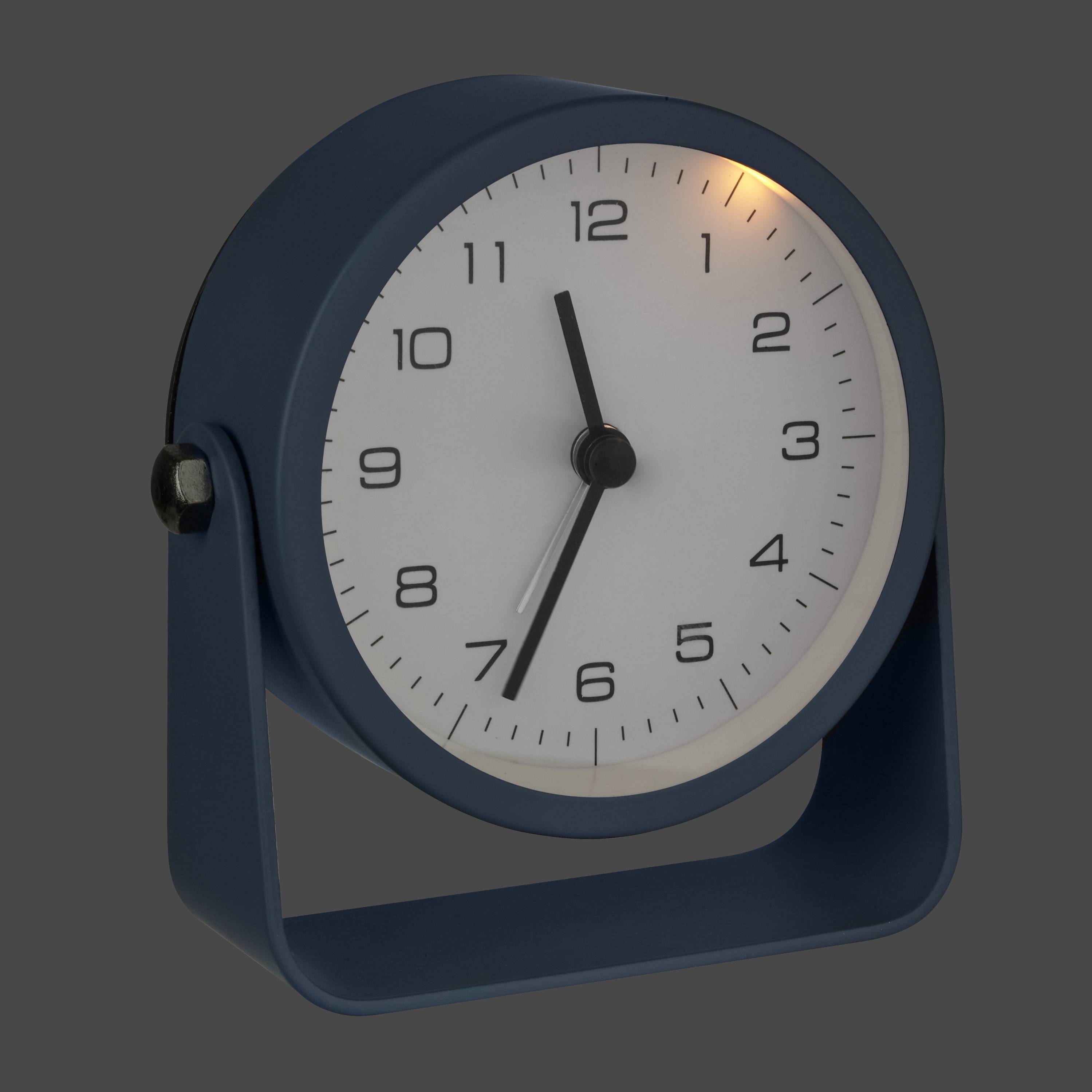 Een blauwe wekker op een grijze achtergrond, die 5:10 uur aangeeft.