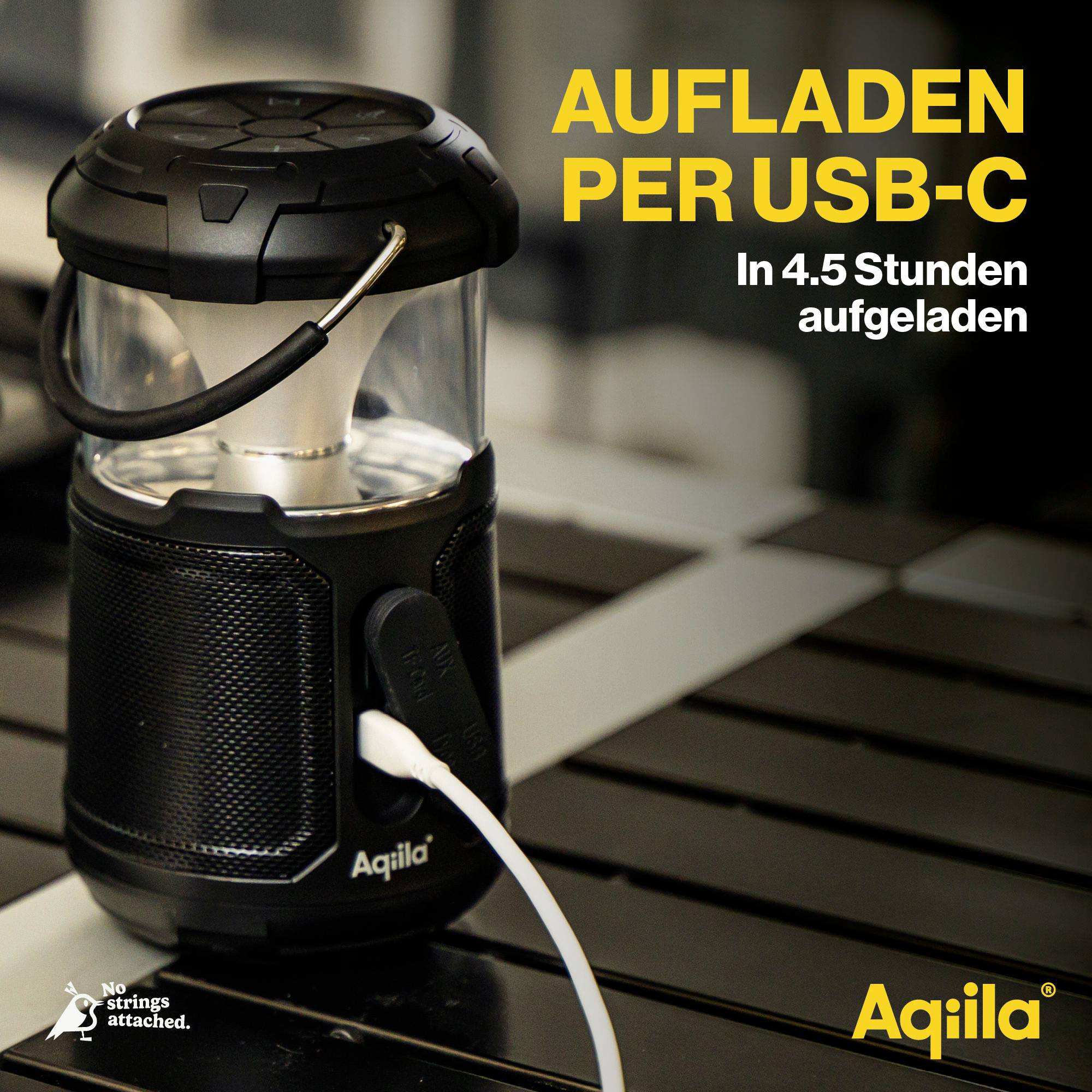 'Zwarte draagbare lantaarn van Aqiila, die wordt opgeladen via USB-C. Tekst: Opladen via USB-C in 4,5 uur opgeladen.'