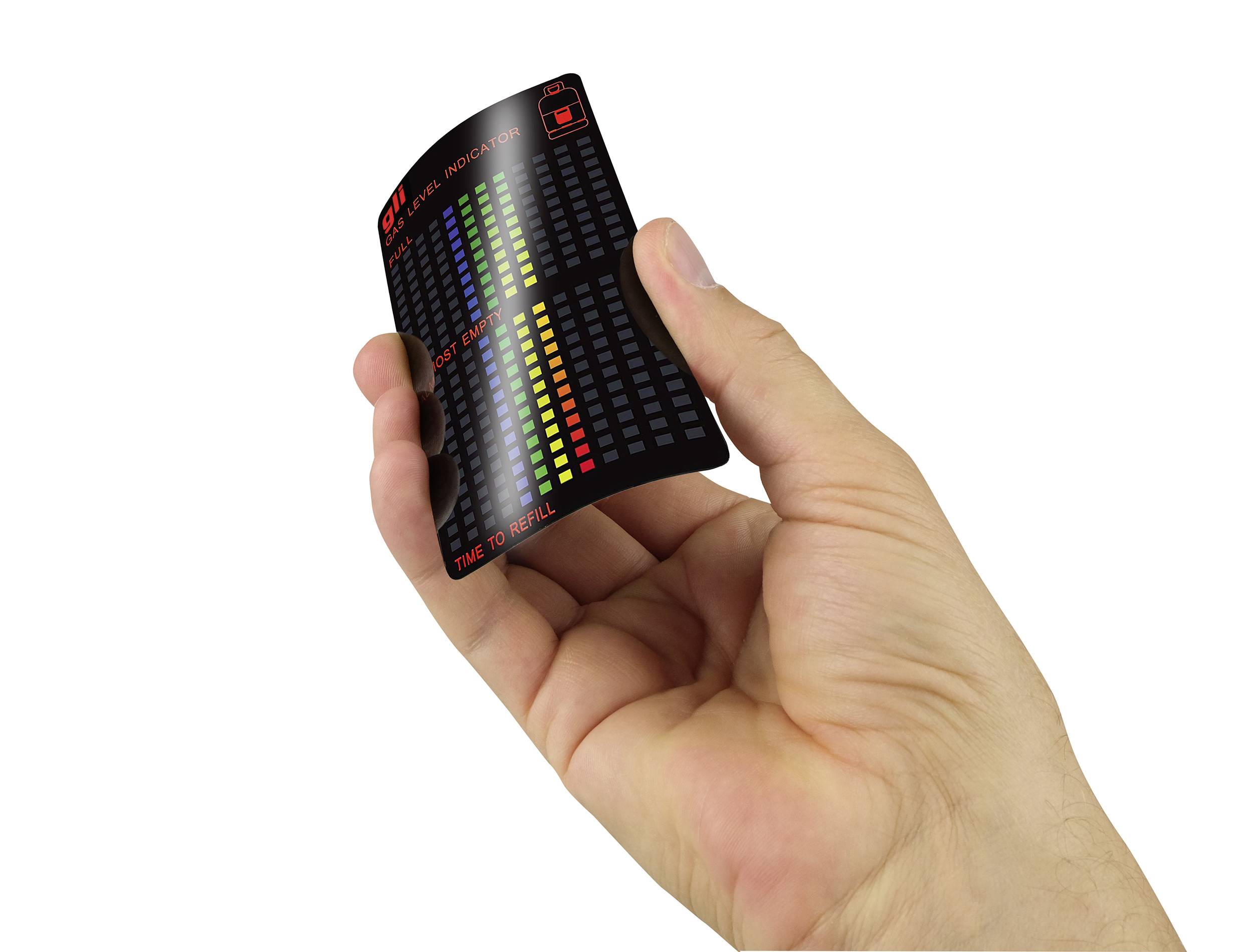 Een persoon houdt een flexibel elektronisch display vast waarop kleurrijke diagrammen worden weergegeven.