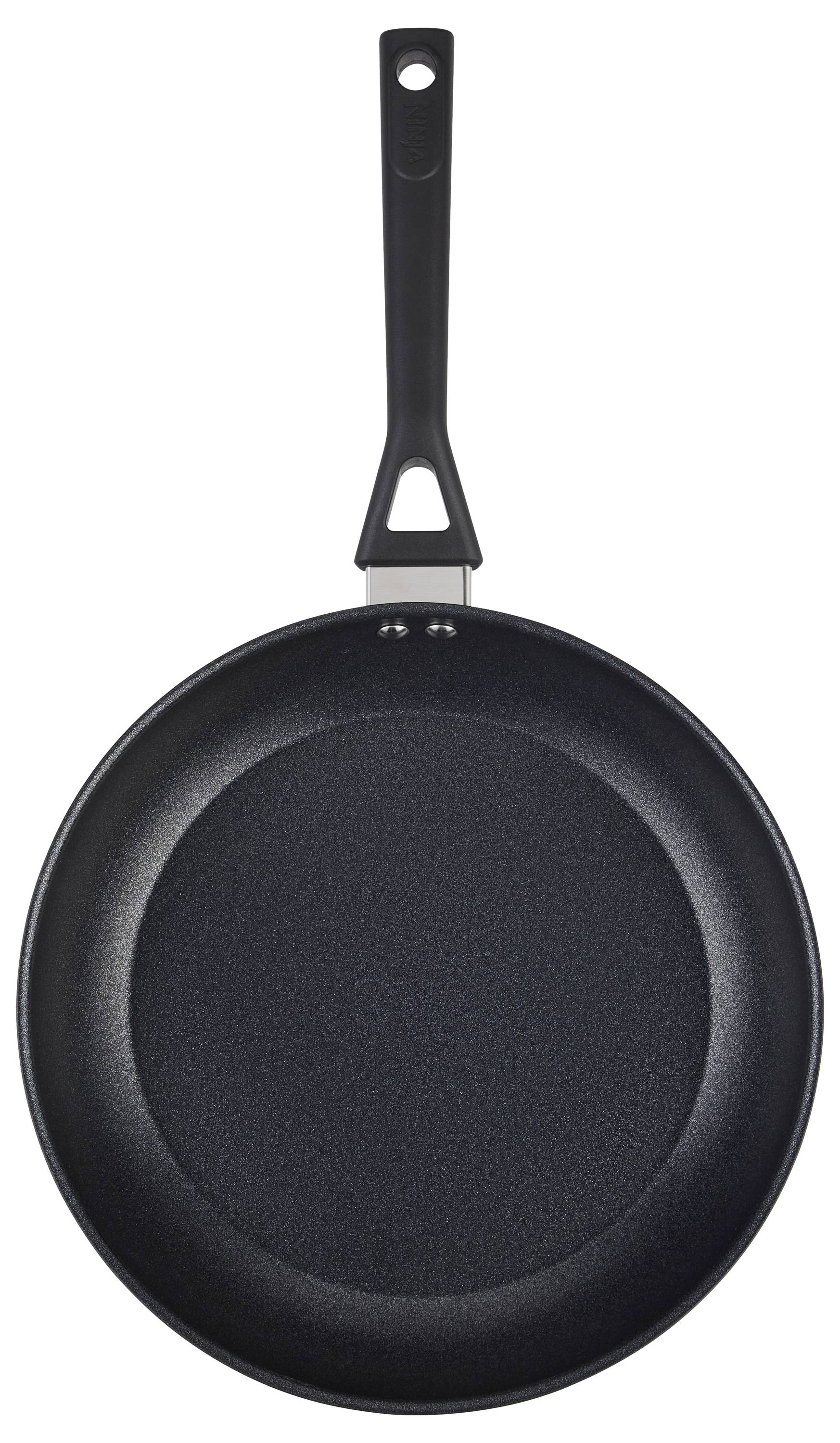 Zwarte koekenpan met handvat, bovenaanzicht. Ideaal om te koken of te bakken.