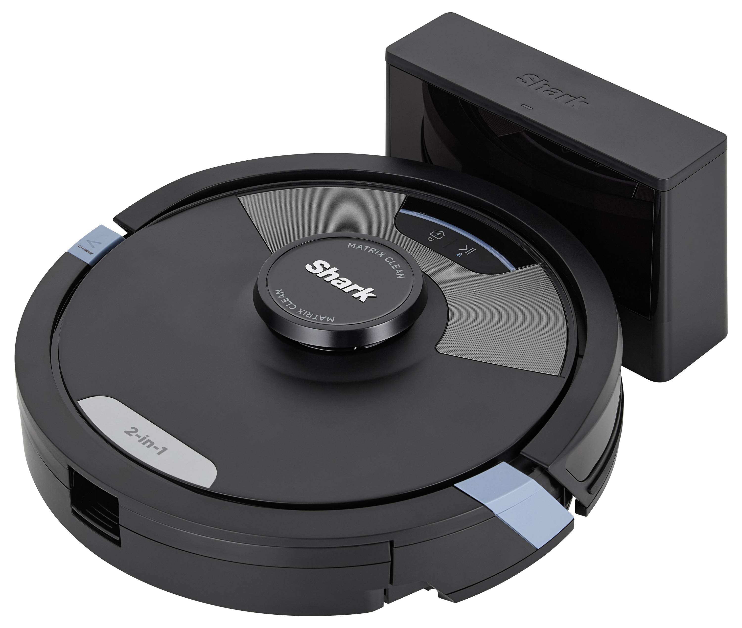 Een zwarte, ronde robotstofzuiger van het merk Shark, gedeeltelijk in het laadstation. Opschrift '2-in-1' zichtbaar.