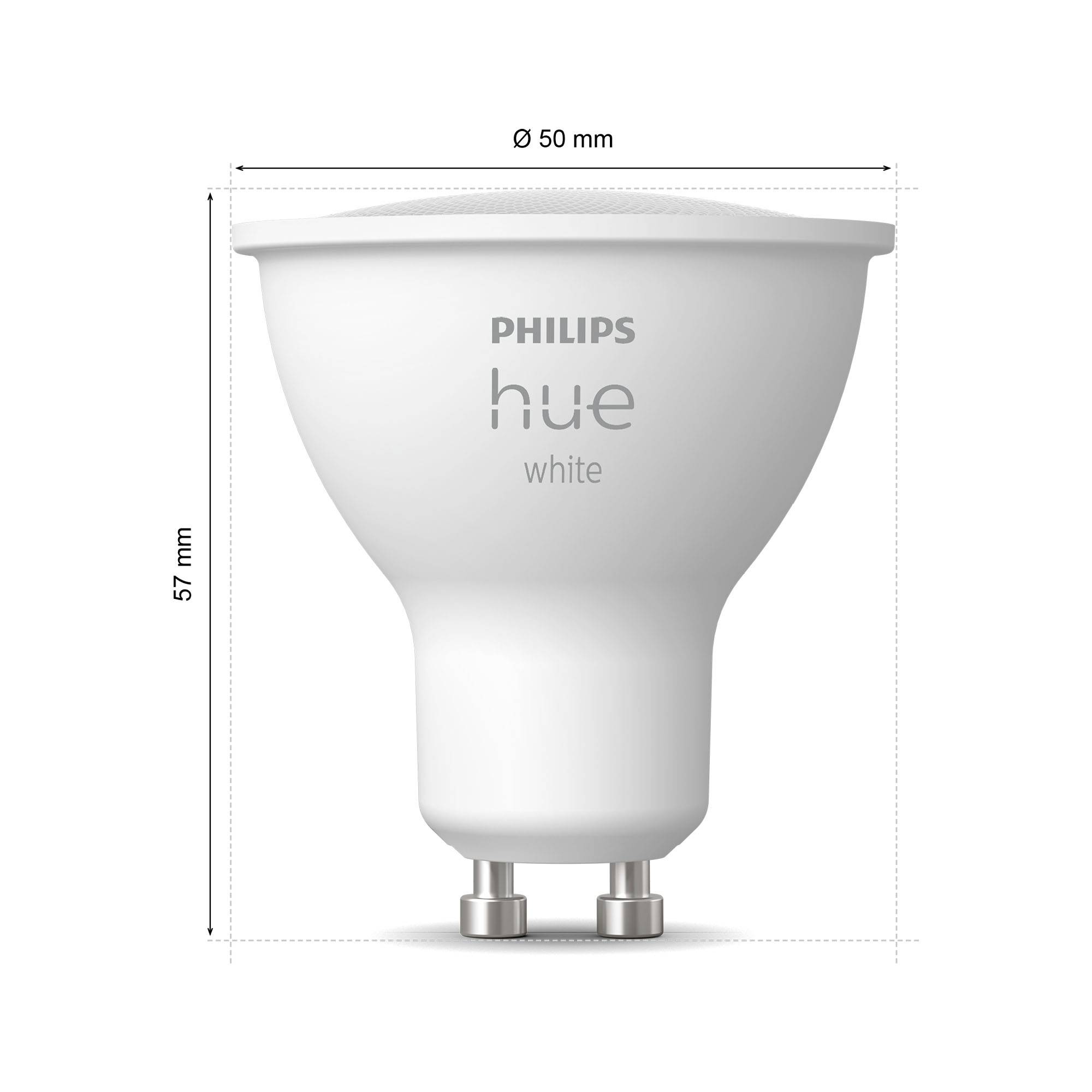 Een Philips Hue White GU10 LED-lamp, 57 mm hoog en 50 mm in doorsnede, geschikt voor slimme verlichting.