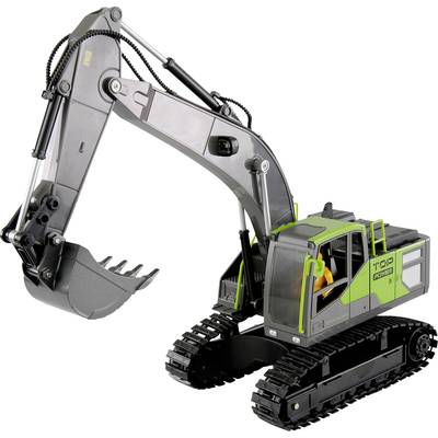 Een groene speelgoed graafmachine met een beweegbare arm en schep, op rubberen rupsbanden, afgebeeld tegen een neutrale achtergrond.
