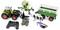 Speelgoedset met tractor, aanhanger, ploeg, koeifiguur en afstandsbediening. Accessoires omvatten hooibalen en oplader. Ideaal voor rollenspellen.
