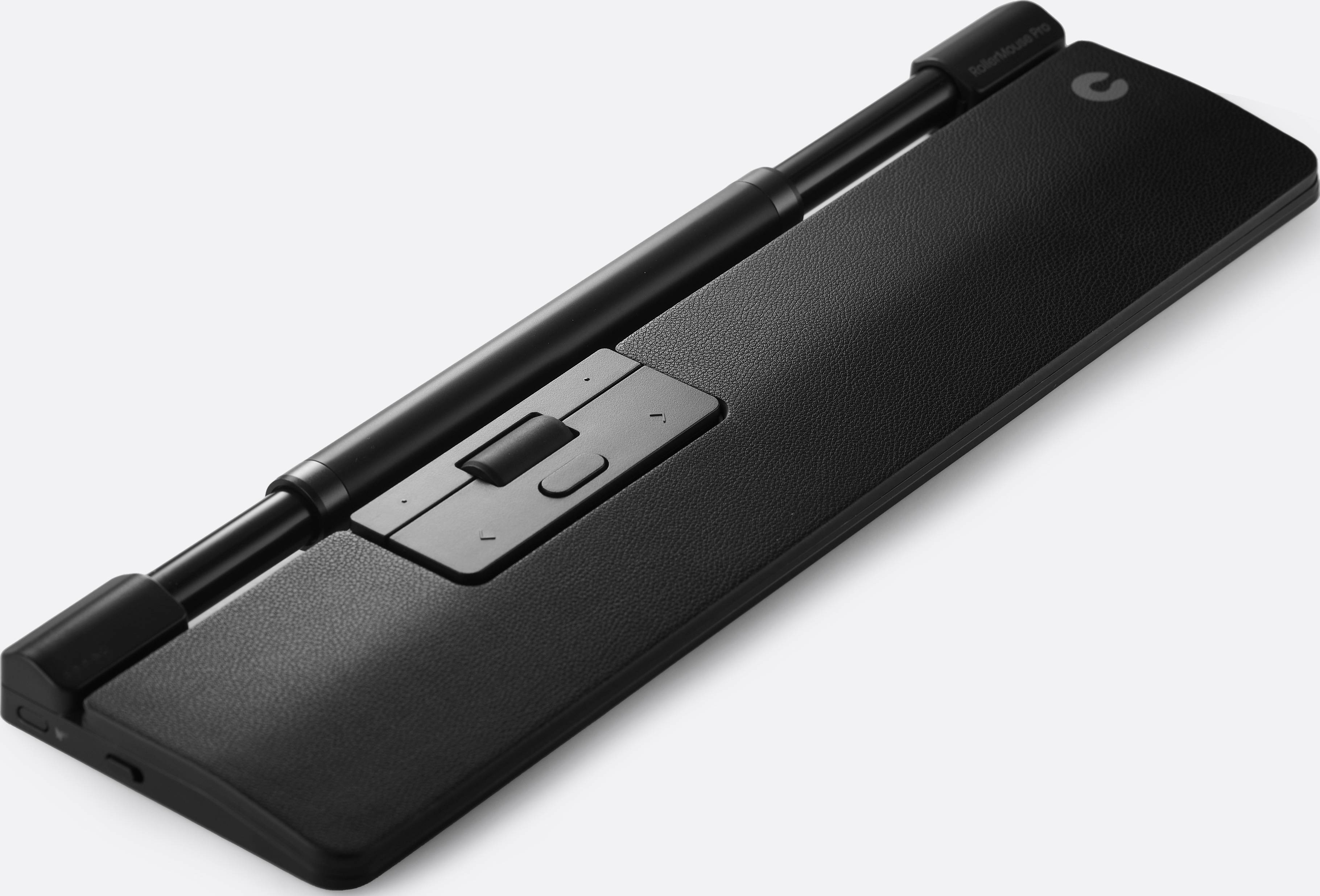 Een zwarte roll-up toetsenbordstandaard met een centraal opvouwmechanisme op grijze achtergrond. Ideaal voor draagbaar toetsenbordaccessoire.