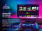 'Televisie met Gaming Hub-scherm, toont game-selectie. Persoon houdt controller vast. Tekst: "Gaming Hub – De toekomst van gamen".'