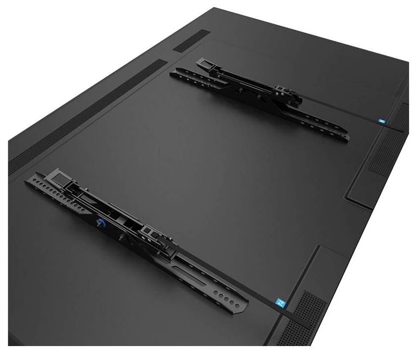 Een montageset voor wandbevestiging van flatscreens, bestaande uit twee zwarte rails, op een zwarte ondergrond.