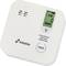 Een CO-melder met digitaal display toont '0 ppm'. Links bevinden zich controlelampjes voor stroom, alarm en storing. Merkenlogo zichtbaar.