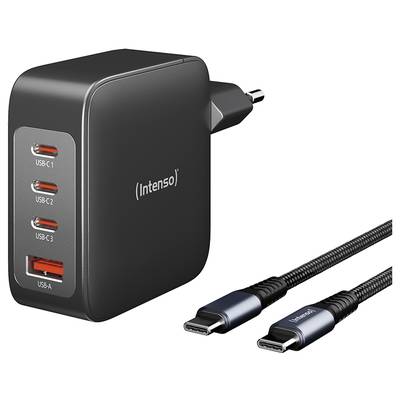 Een zwarte oplader met vier aansluitingen (drie USB-C, een USB-A) met twee zwarte USB-C-kabels ernaast.