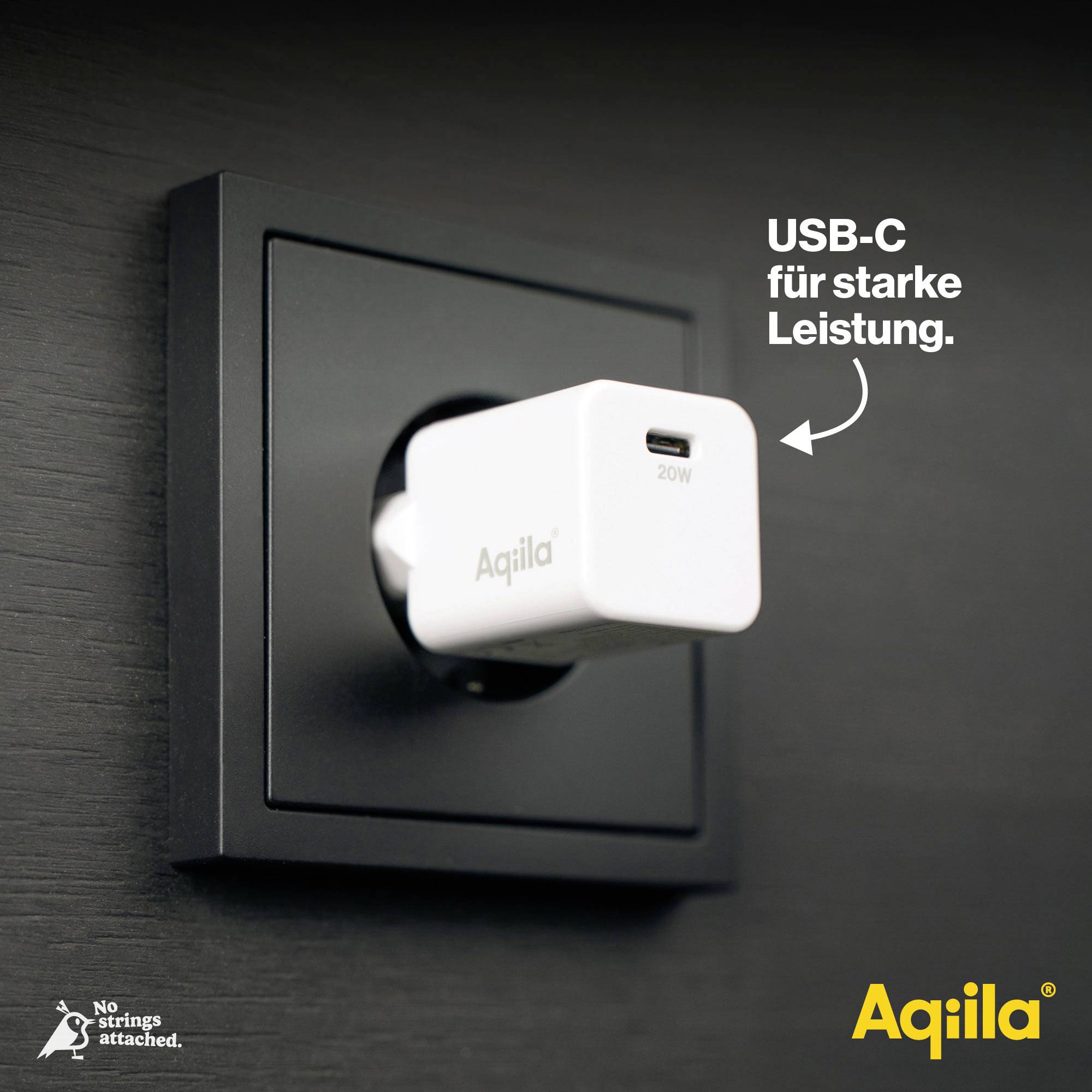 Stopcontact met een USB-C-netadapter waarop 'Aqiila 20W' staat. Tekst: 'USB-C voor krachtige prestaties'. Merklogo 'Aqiila' onderaan rechts.