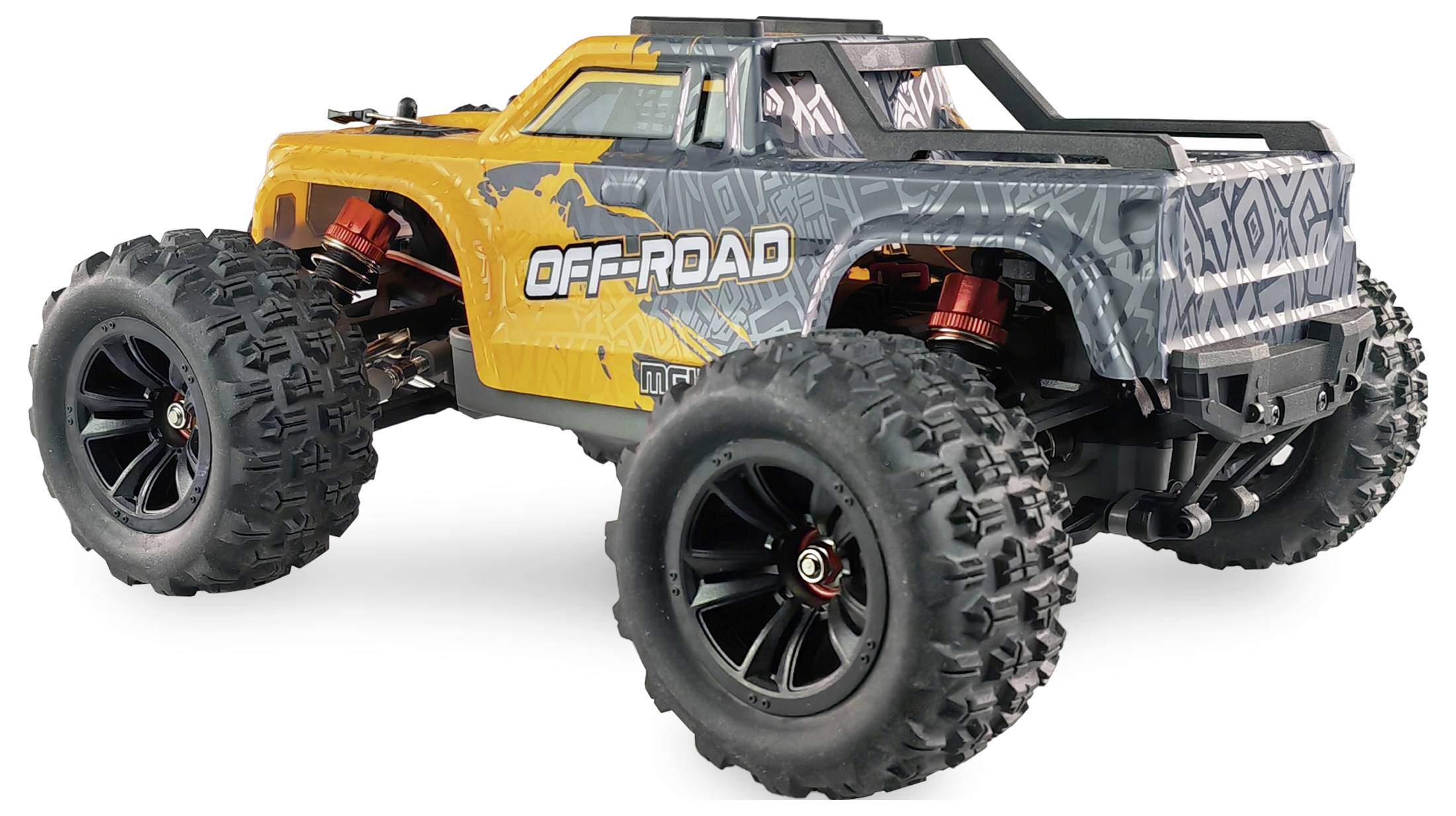 Een afstandsbediende off-road auto in het geel met grote, grove banden die geschikt zijn voor het rijden op oneffen terrein.