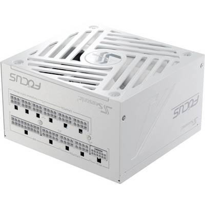 Wit computervoedingsapparaat van Seasonic met meerdere aansluitingen en ventilatiesleuven aan de bovenkant, model 'Focus'.