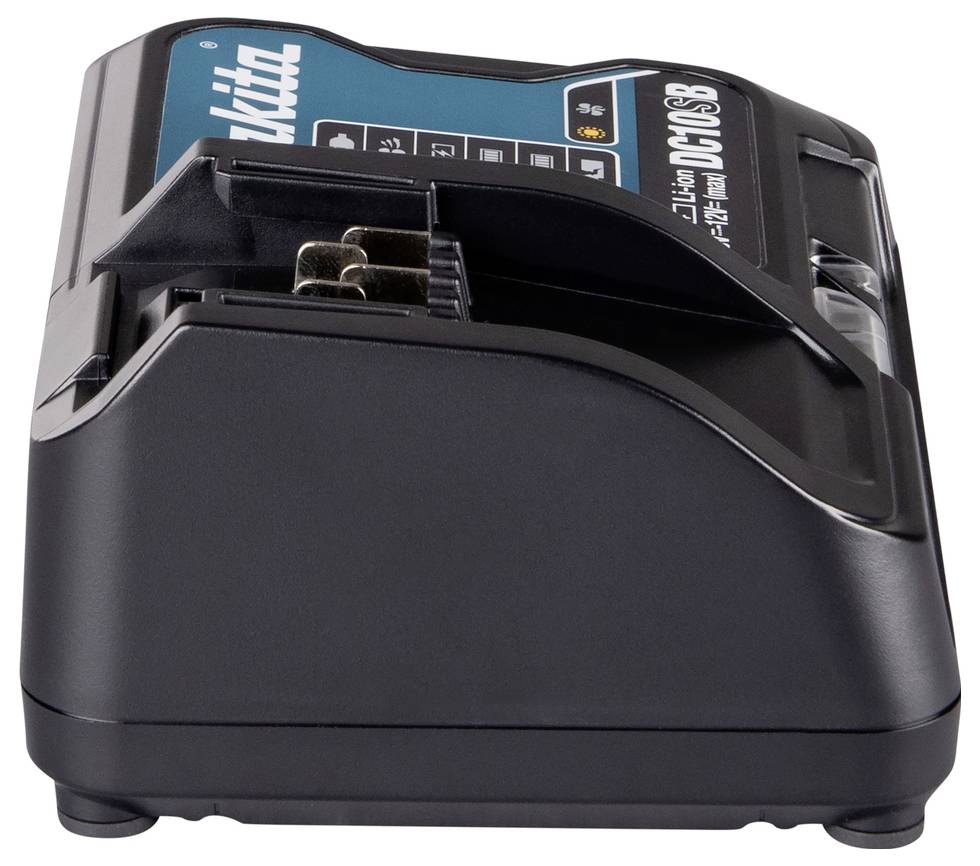 Een zwarte Makita-batterijlader met indicatielampjes, waarbij een sleuf zichtbaar is voor batterij-invoer.