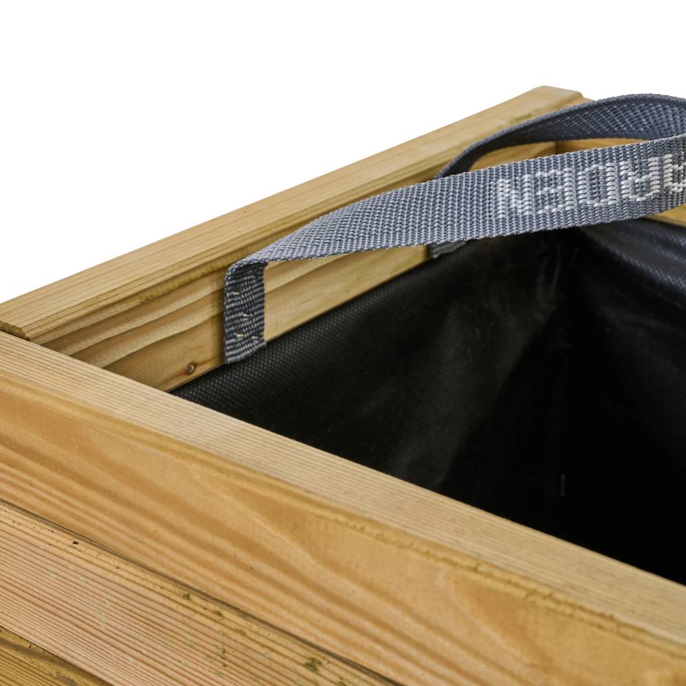 Houten kist met een grijze riem en zwart folie aan de binnenkant. De riem toont de tekst 'NEDDY'.