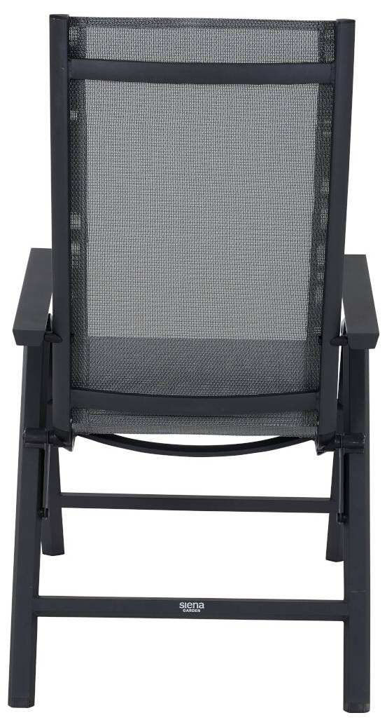 Zwarte tuinstoel met netrug, vervaardigd uit metaal, biedt een rechte zitplaats en robuuste armleuningen.