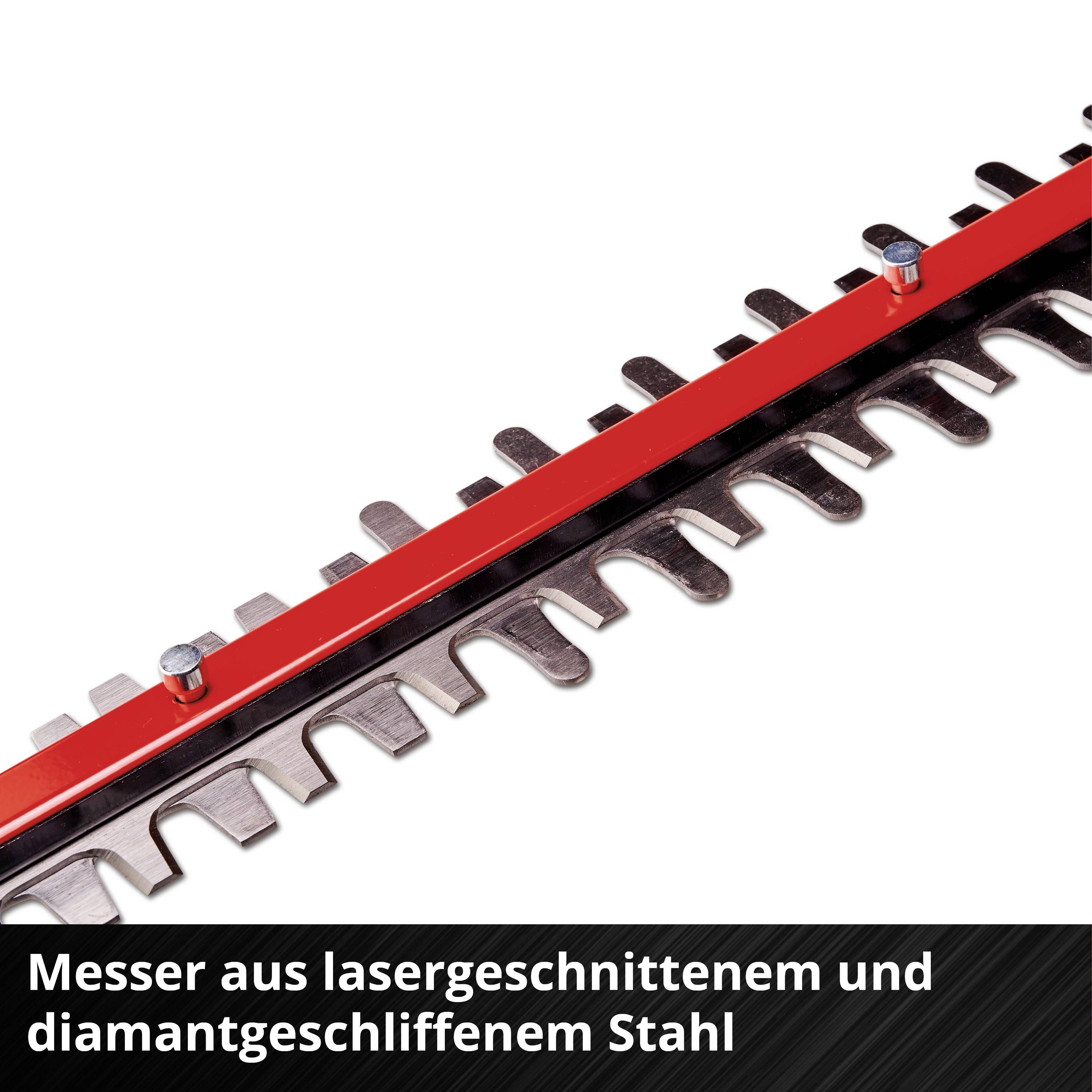 Close-up van een rode messenblade met meerdere tanden, gemaakt van lasersnijstaal en diamantgeslepen.