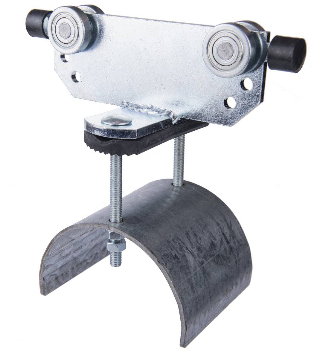 Metalen roltoestel met twee wielen, bevestigd aan een gebogen steun. Gebruikt voor montage aan een plafond- of wandsteun.