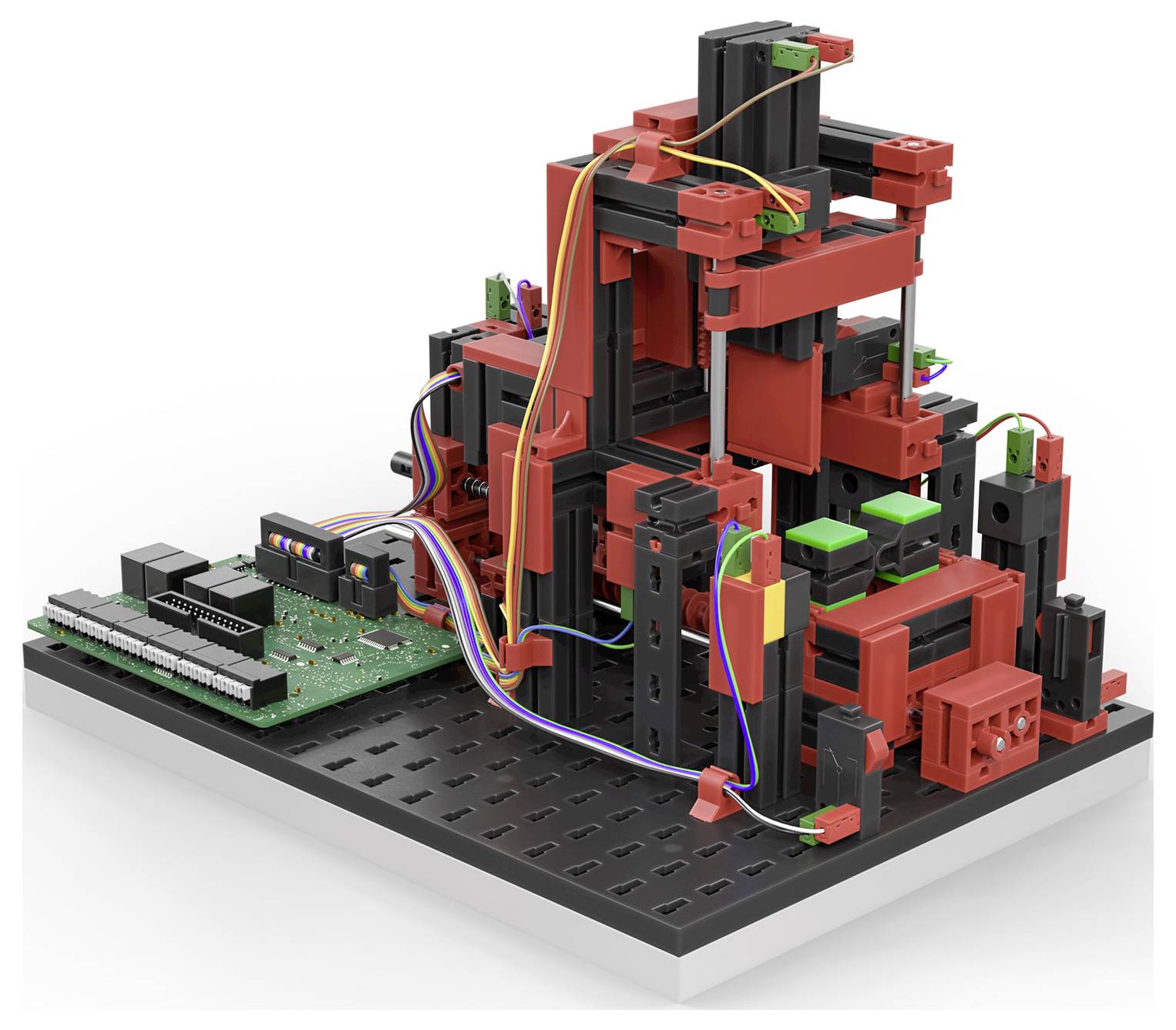 Een bouwplatform met rode en zwarte bouwstenen die een structuur vormen rond een groene printplaat met meerdere kabelverbindingen.