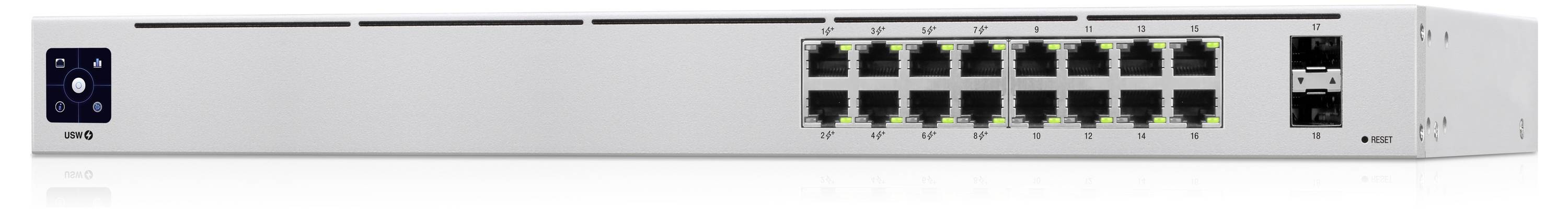 Een zilveren netwerk switch met 16 Ethernet-poorten en indicatorlampjes; één SFP-module rechts, bekeken van voren.