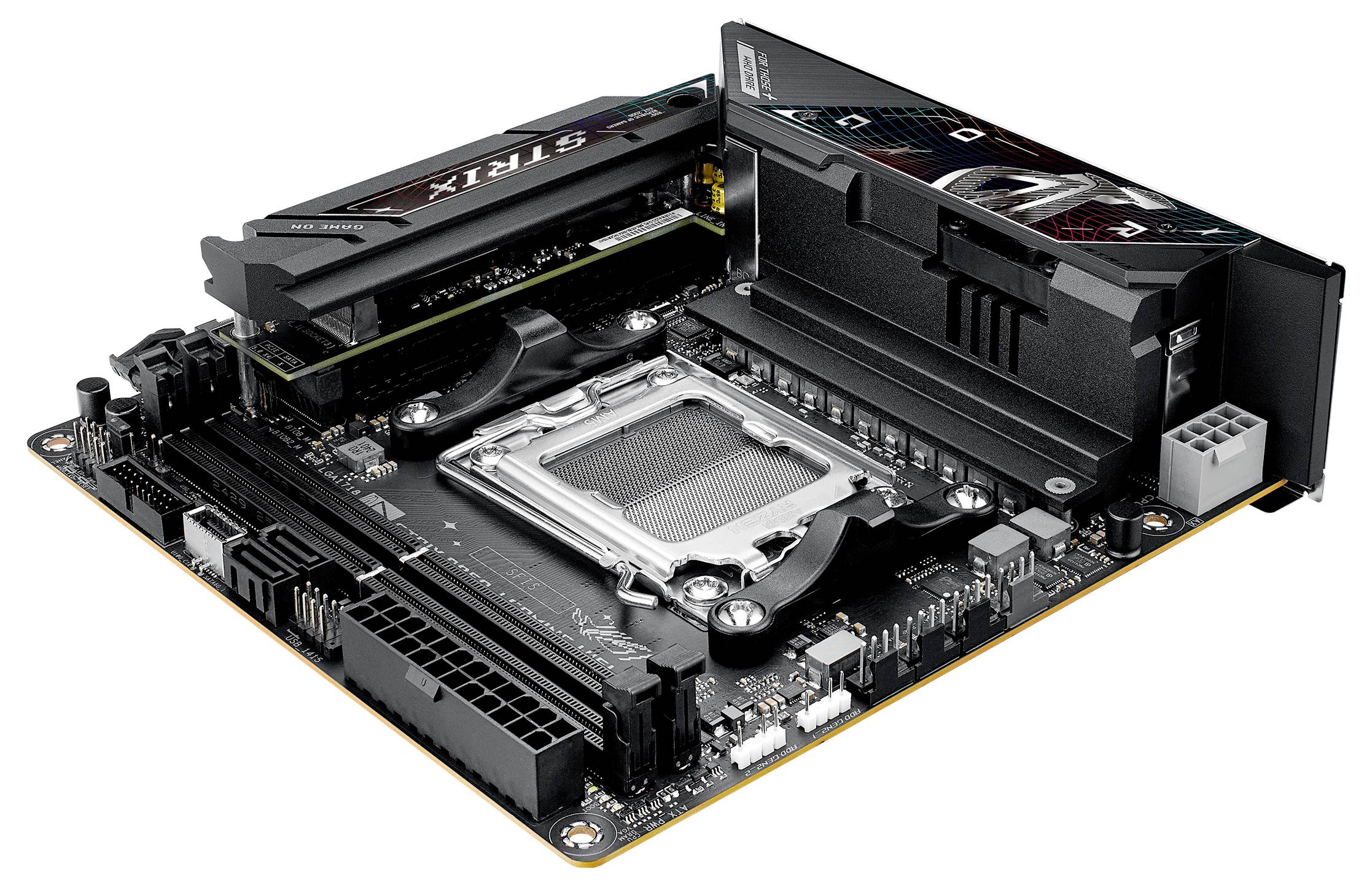 Moederbord met geïnstalleerd RAM en videokaart, geschikt voor een gaming-pc. CPU-socket en verschillende aansluitingen zijn zichtbaar.