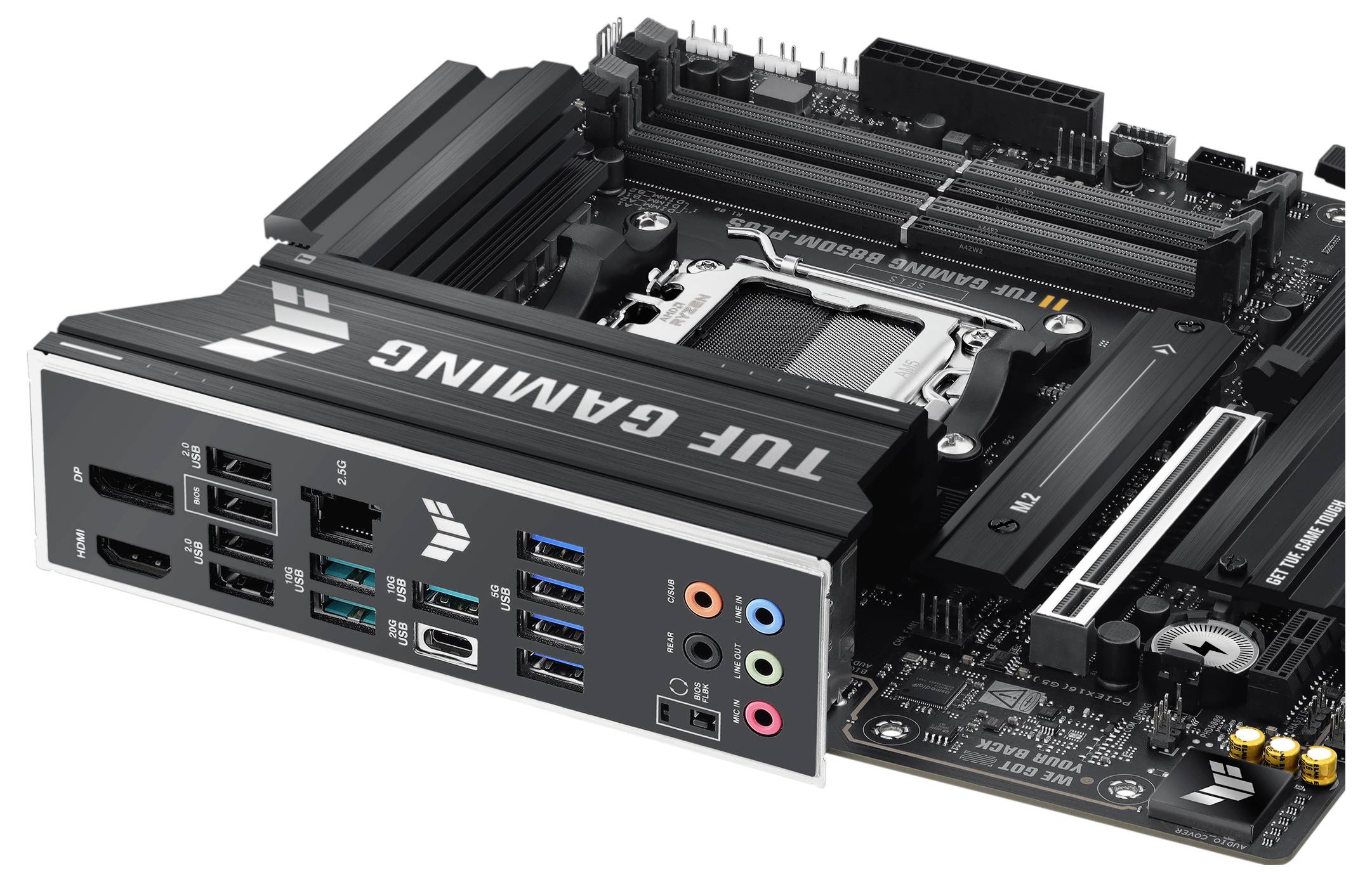 Een moederbord met meerdere USB-poorten, audio-aansluitingen en een HDMI-poort. 'TUF GAMING' is op de behuizing gedrukt.