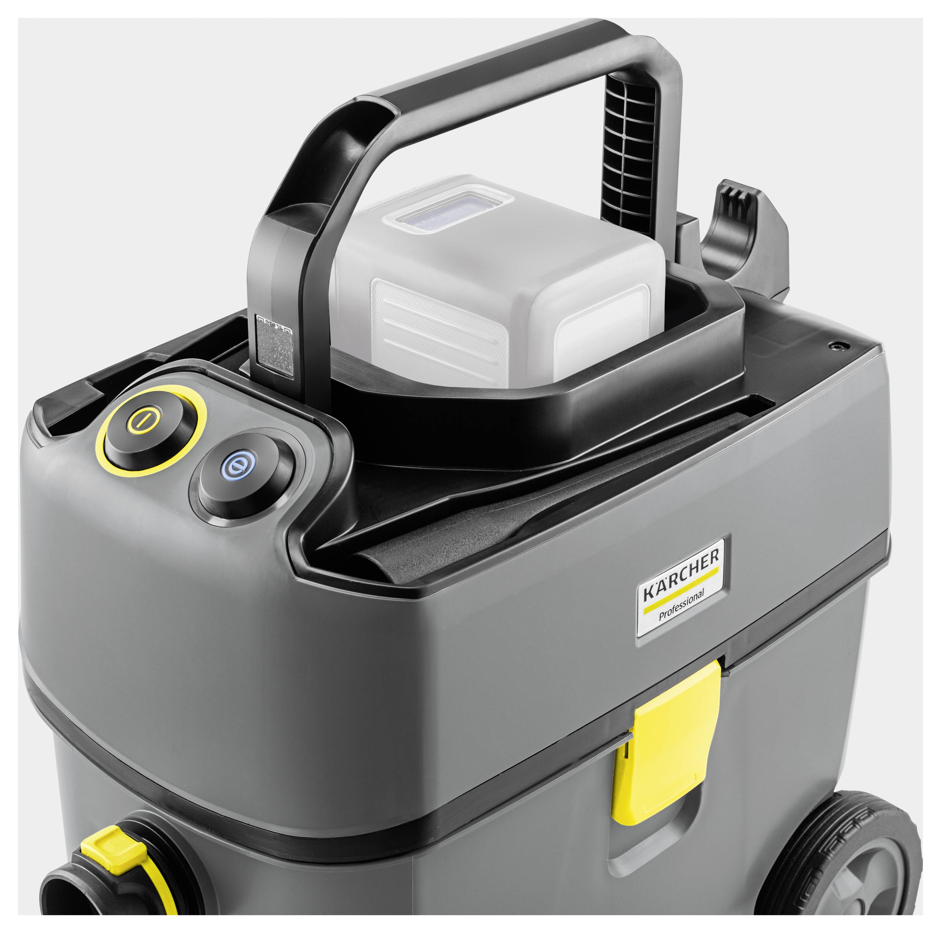 Industriële stofzuiger met robuuste handgreep en grote batterij. Twee knoppen in geel en blauw voor bediening. Merk 'Karcher'.
