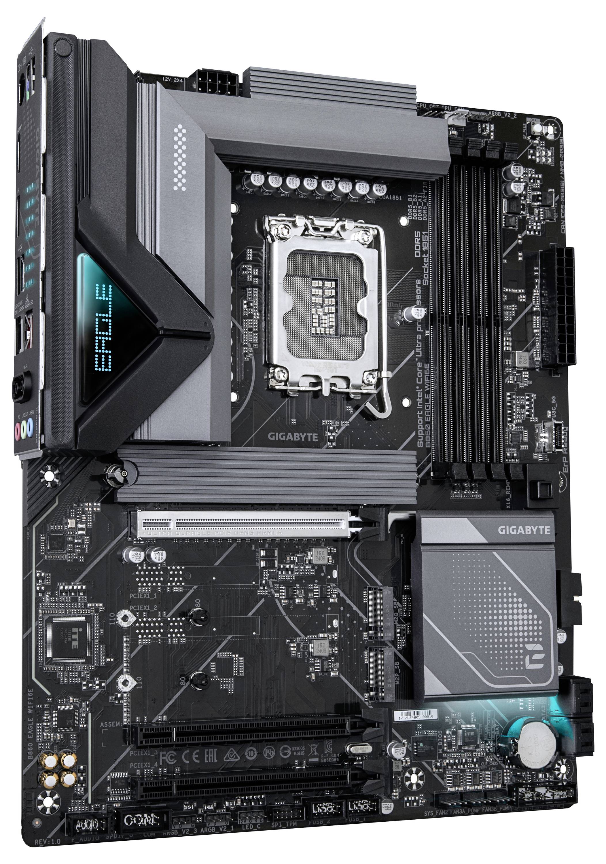 'Een Gigabyte Z690 moederbord met verschillende poorten, sleuven en chipsets, ontworpen voor high-performance computing en gaming-configuraties.'